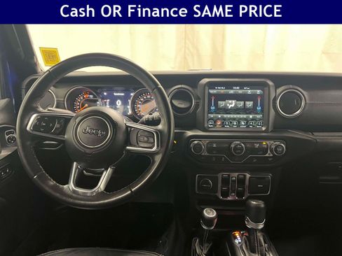 Certified 2019 Jeep Wrangler Unlimited Sahara AWD/4WD image 14