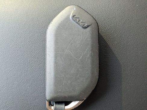 Certified 2024 Kia Sorento S w/ Panoramic Sunroof Package image 36