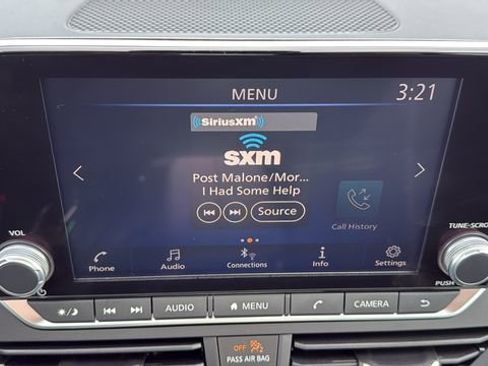 New 2025 Nissan Altima 2.5 SR image 29