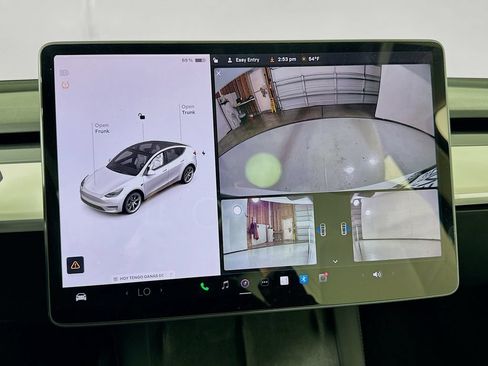 Used 2021 Tesla Model Y Long Range AWD/4WD image 28