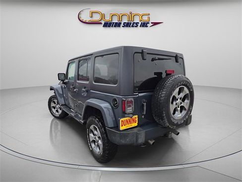 Used 2016 Jeep Wrangler Unlimited Sahara w/ Connectivity Group image 2