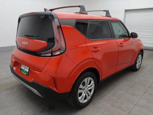 Used 2023 Kia Soul LX image 9