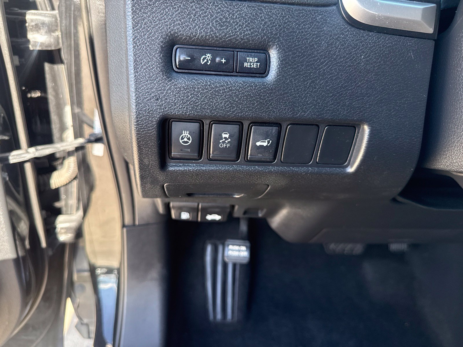 Used 2018 Nissan Murano SL w/ Midnight Edition Package AWD/4WD image 10