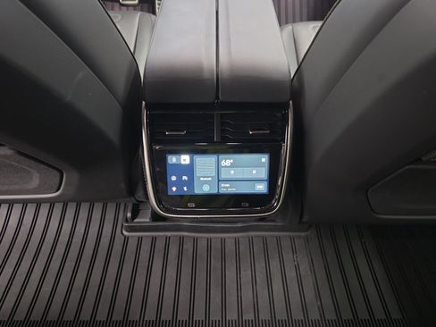 Used 2024 Rivian R1T Adventure AWD/4WD image 28
