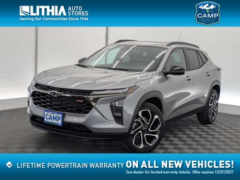 New 2026 Chevrolet Trax RS w/ Sunroof Package FWD image 1