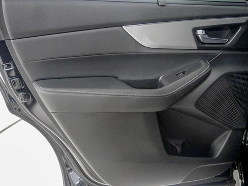 Used 2023 Acura MDX SH-AWD w/ Technology Package image 38