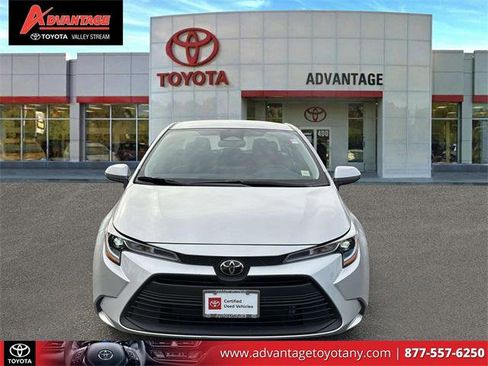 Certified 2025 Toyota Corolla LE image 2