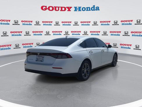Used 2024 Honda Accord EX image 8
