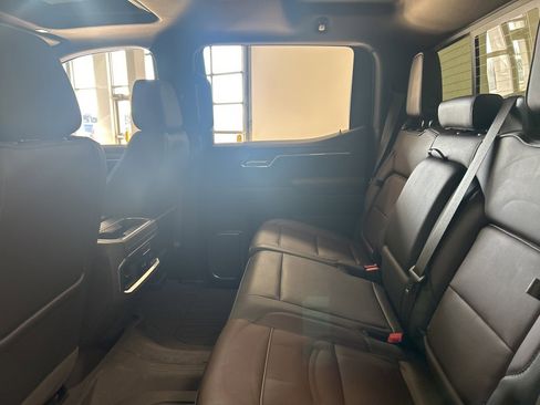 Used 2024 GMC Sierra 1500 Denali w/ Technology Package image 10