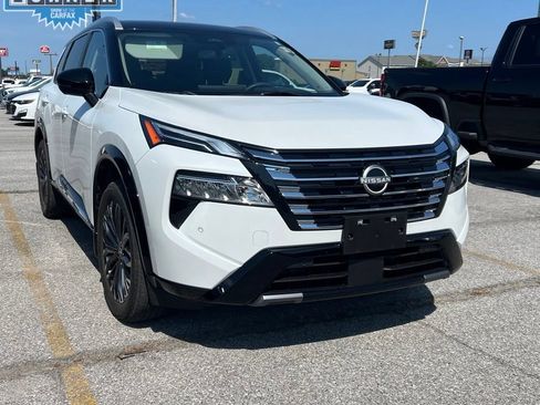 Used 2024 Nissan Rogue Platinum AWD/4WD image 1