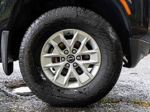 Certified 2024 Nissan Frontier SV w/ Tow Package image 22