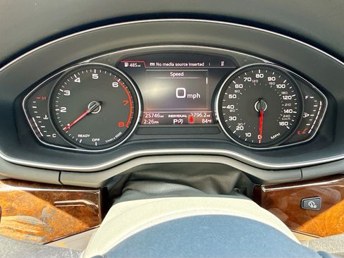 Used 2019 Audi A4 2.0T Premium w/ Convenience Package AWD/4WD image 39