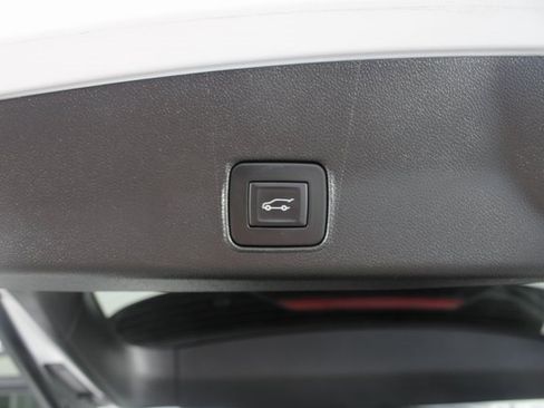 Used 2024 Chevrolet TrailBlazer ACTIV w/ Convenience Package image 19