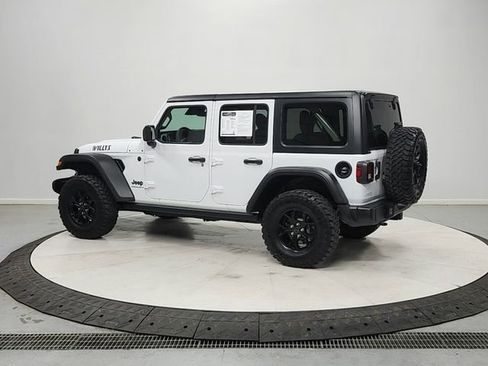 Used 2025 Jeep Wrangler Unlimited Sport AWD/4WD image 5