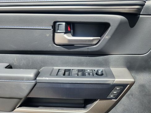 New 2026 Toyota Tundra Platinum AWD/4WD image 18