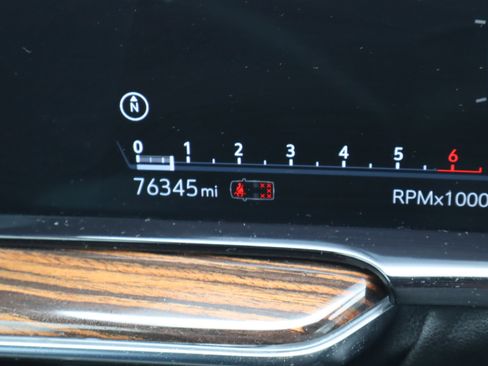 Used 2021 Cadillac Escalade ESV Premium Luxury image 28