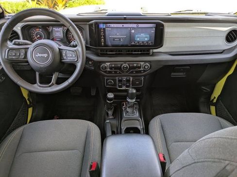 Used 2024 Jeep Wrangler Unlimited Sport AWD/4WD image 14