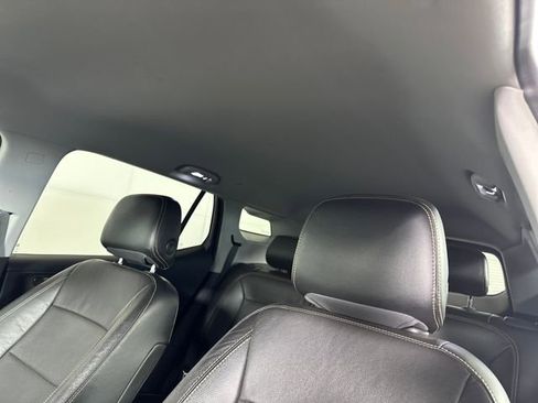 Used 2020 GMC Terrain SLT image 12