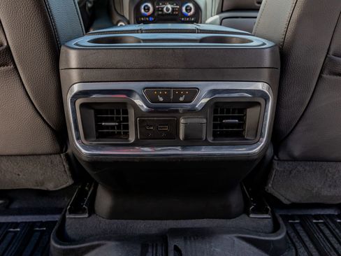 Used 2023 GMC Sierra 3500 Denali w/ Denali Ultimate Package image 32