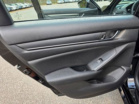 Used 2022 Honda Accord Sport image 23