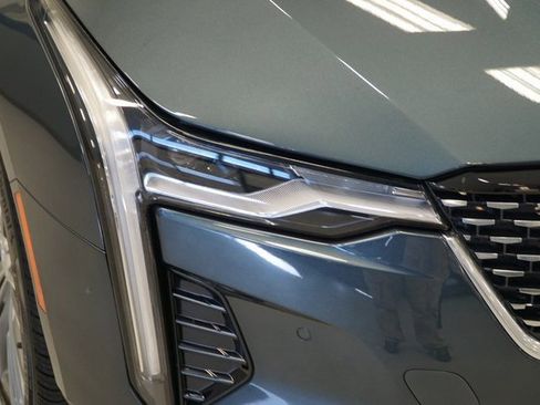 Certified 2022 Cadillac CT4 Premium Luxury w/ Technology Package image 10