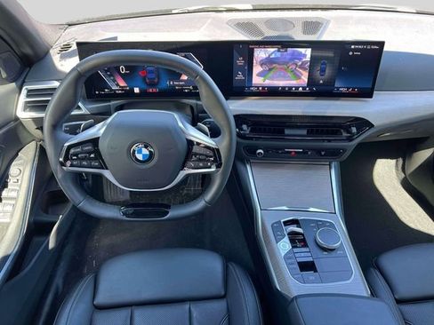 Used 2025 BMW 330i xDrive Sedan AWD/4WD image 12