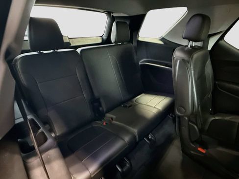 Used 2021 Chevrolet Traverse LT AWD/4WD image 26