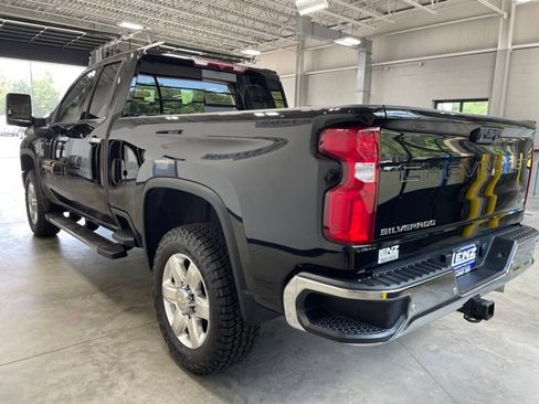 Used 2023 Chevrolet Silverado 2500 LTZ w/ LTZ Convenience Package II AWD/4WD image 6