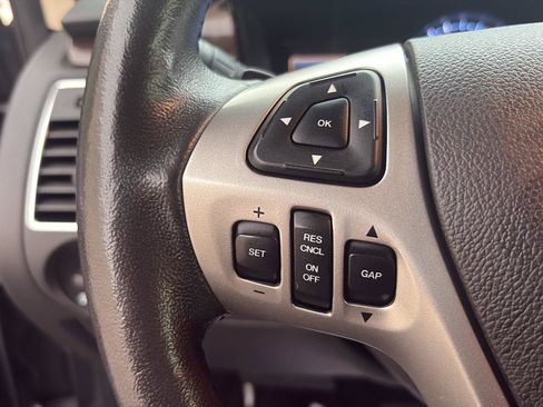 Used 2018 Ford Flex Limited w/ Equipment Group 303A AWD/4WD image 10