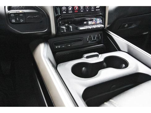 Used 2019 RAM 2500 Laramie AWD/4WD image 30