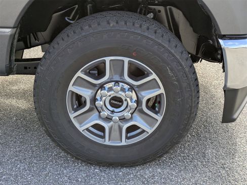 New 2026 Ford F250 Lariat image 11