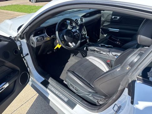 Used 2022 Ford Mustang Premium w/ Equipment Group 201A RWD image 18