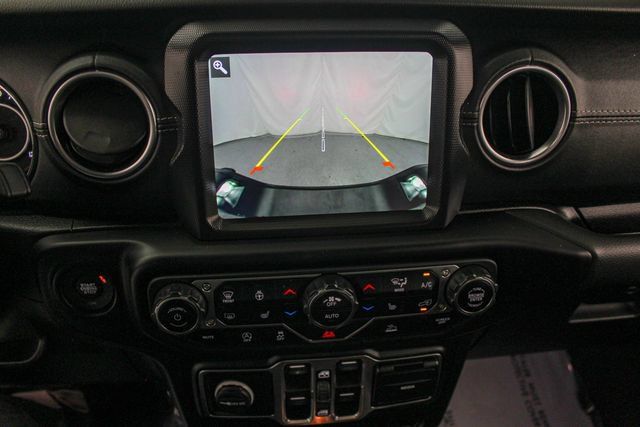 Used 2021 Jeep Gladiator Overland w/ Popular Equipment Package AWD/4WD image 34