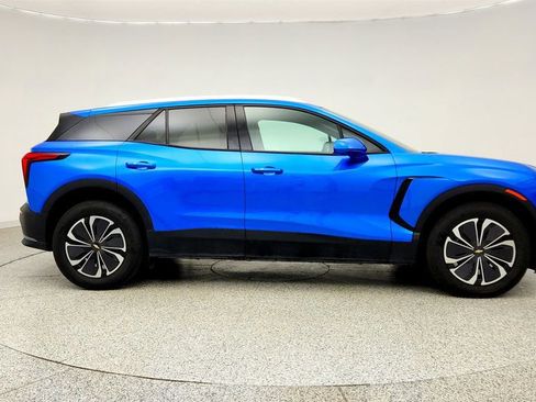 Used 2024 Chevrolet Blazer EV LT AWD/4WD image 4