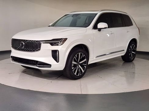 Used 2025 Volvo XC90 B5 Core w/ Protection Package image 1