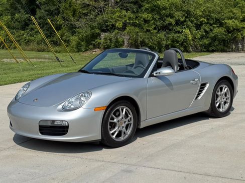 Used 2008 Porsche Boxster RWD image 2