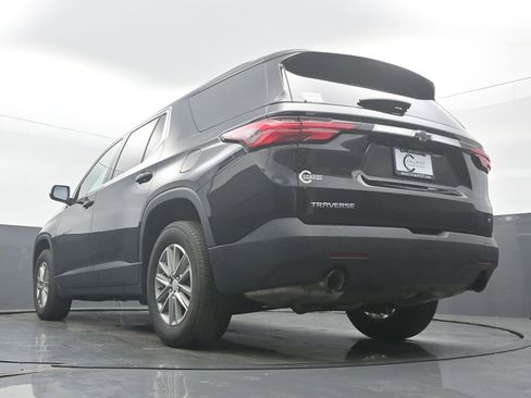 Used 2023 Chevrolet Traverse LT FWD image 51