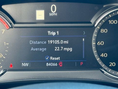 Used 2019 Cadillac XT4 Luxury image 24