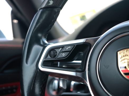 Used 2017 Porsche 911 Carrera RWD image 26
