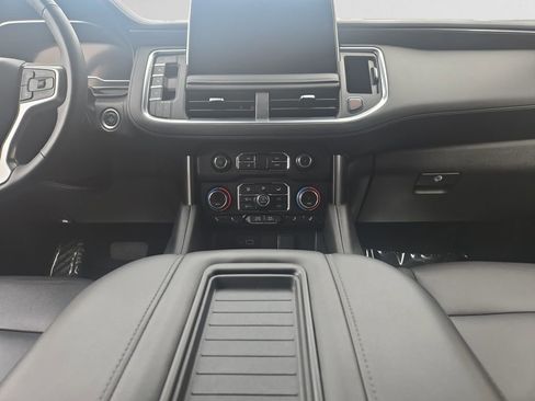 Used 2024 Chevrolet Tahoe LT w/ Luxury Package image 13