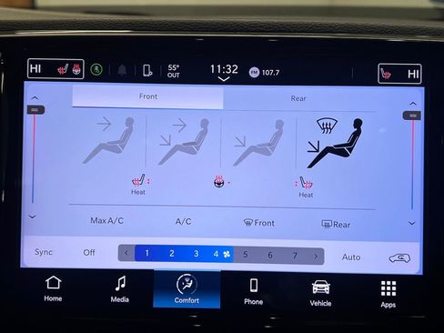 Used 2022 Chrysler Pacifica Touring-L image 27