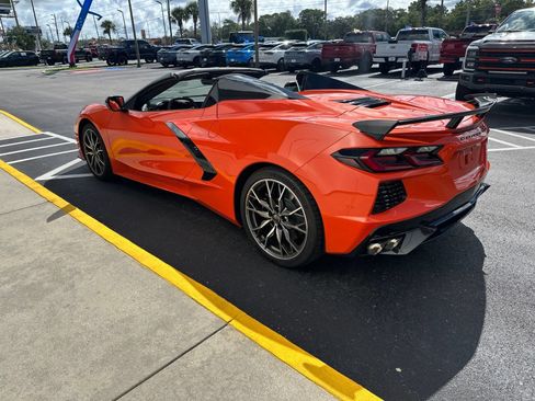 Used 2025 Chevrolet Corvette Stingray Premium Conv w/ Z51 Performance Package RWD image 7