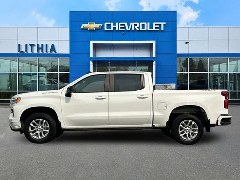 Used 2023 Chevrolet Silverado 1500 RST AWD/4WD image 5