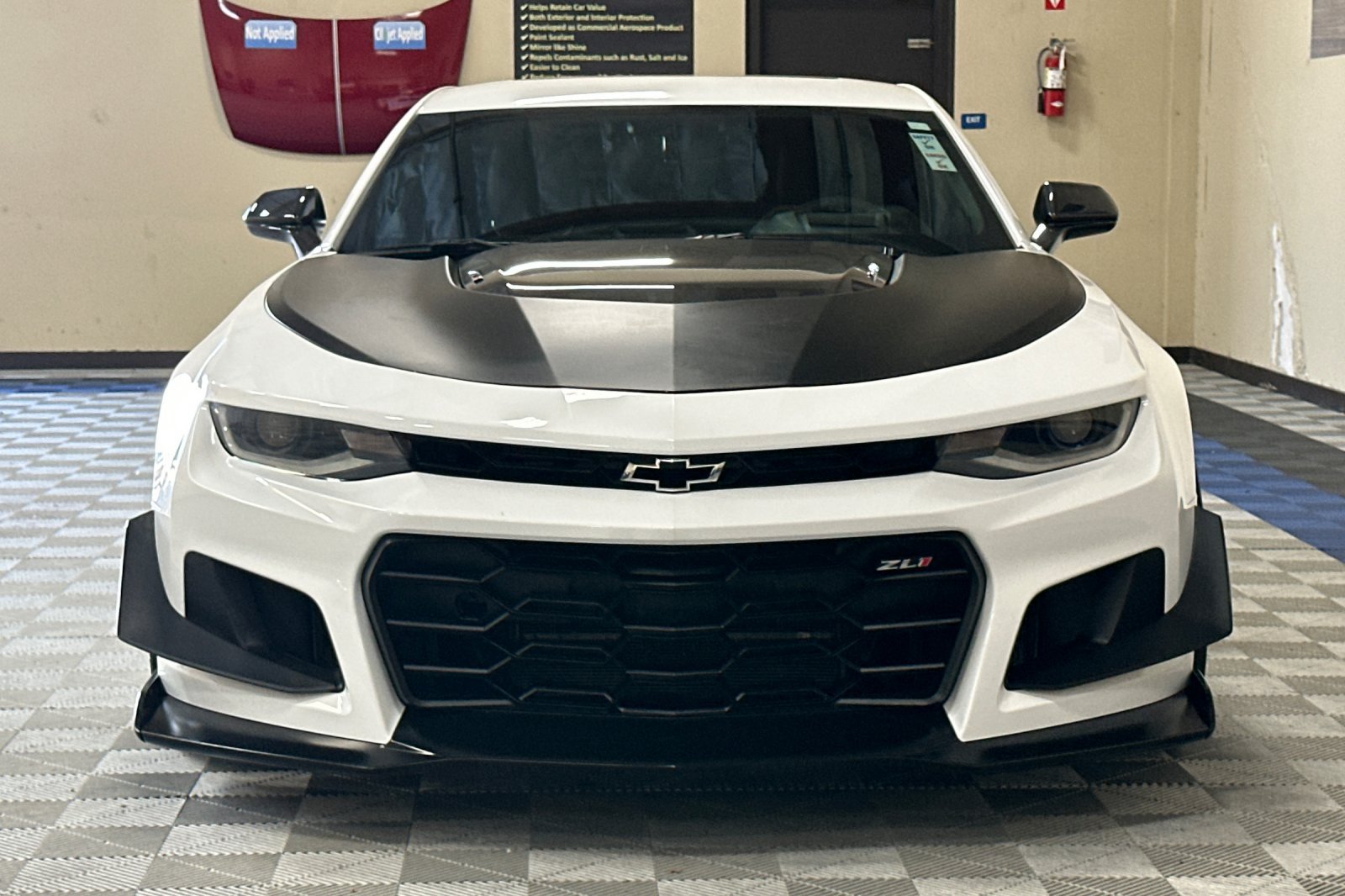 Used 2021 Chevrolet Camaro ZL1 RWD image 9