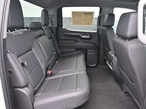 Used 2023 GMC Sierra 1500 SLT w/ SLT Convenience Package AWD/4WD image 22