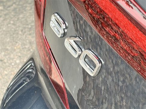 Used 2023 Volvo S60 B5 Ultimate image 9
