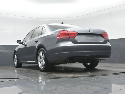 Used 2014 Volkswagen Passat 1.8T Wolfsburg Edition image 50