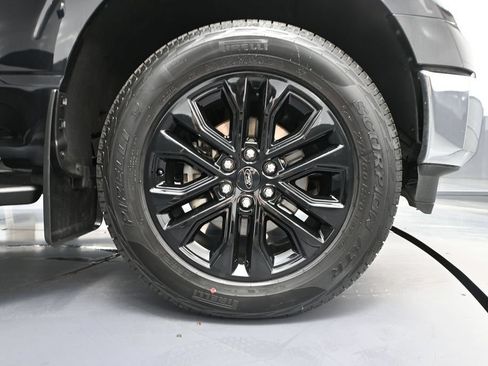 Used 2022 Ford F150 XLT w/ Equipment Group 301A Mid AWD/4WD image 17