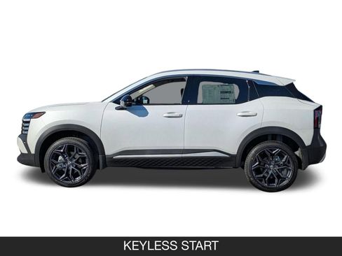 New 2026 Nissan Kicks SR FWD image 6