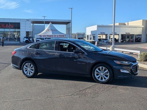Used 2023 Chevrolet Malibu LT image 8